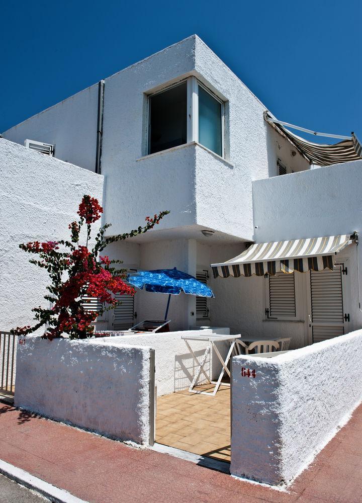 Hotel Villaggio Club Altalia Residence Brancaleone Exterior foto